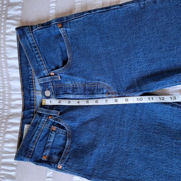 Levi's Premium Women's 501 Crop Jeans Size 26x26 (26x24) Blue Denim Big E 36200 - Picture 15 of 16